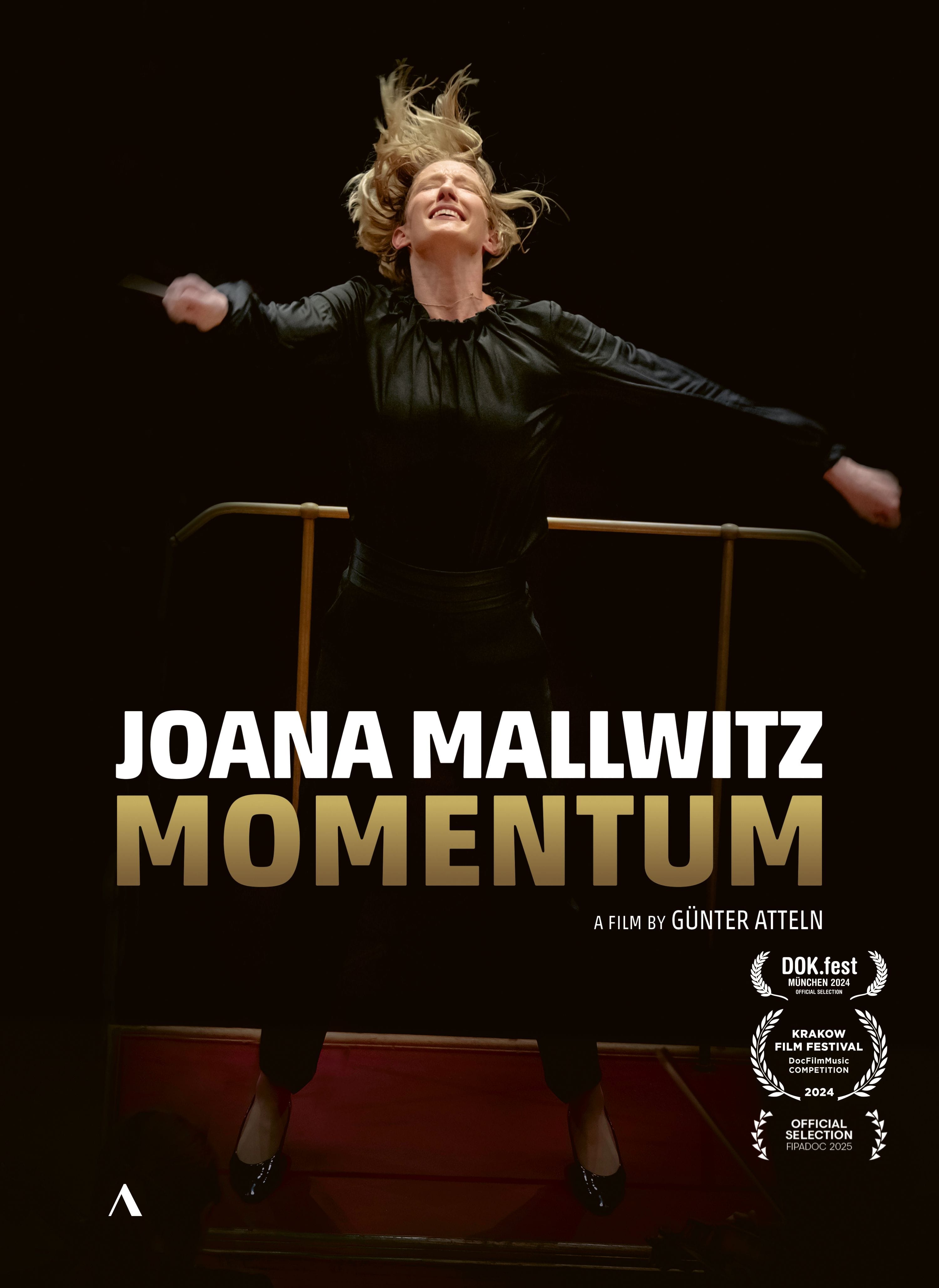 Joana Mallwitz - Momentum - Front Cover