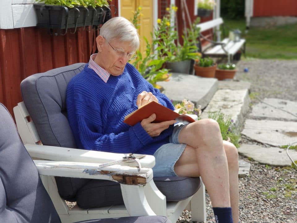 WHEN MUSIC RESOUNDS, THE SOUL IS SPOKEN TO
HERBERT BLOMSTEDT